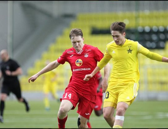 Jóvenes en la línea de arranque