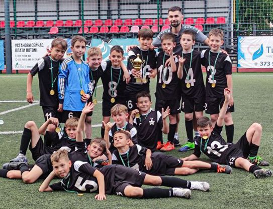 Victorie a juniorilor la Lions Kids Cup