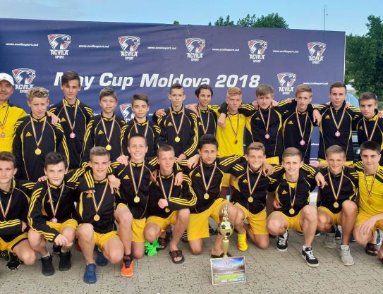 Felicitaciones  para el  equipo de Victor Berko