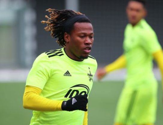Felicitaciones para  Ziguy  Badibanga