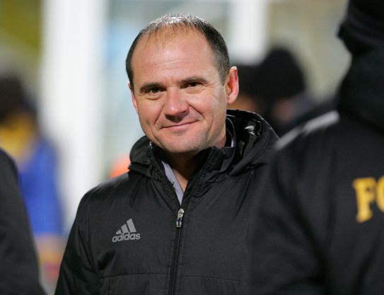 Viktor Mikhailov: "Todos queremos jugar bien al  fútbol"