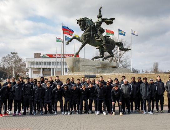 Deuxième partie. Début de la saison